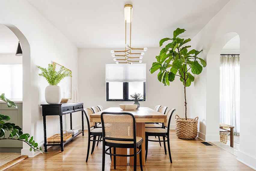 Sleek and Chic: Achieving a Neat and Flawless Look with White Dining Table Ideas